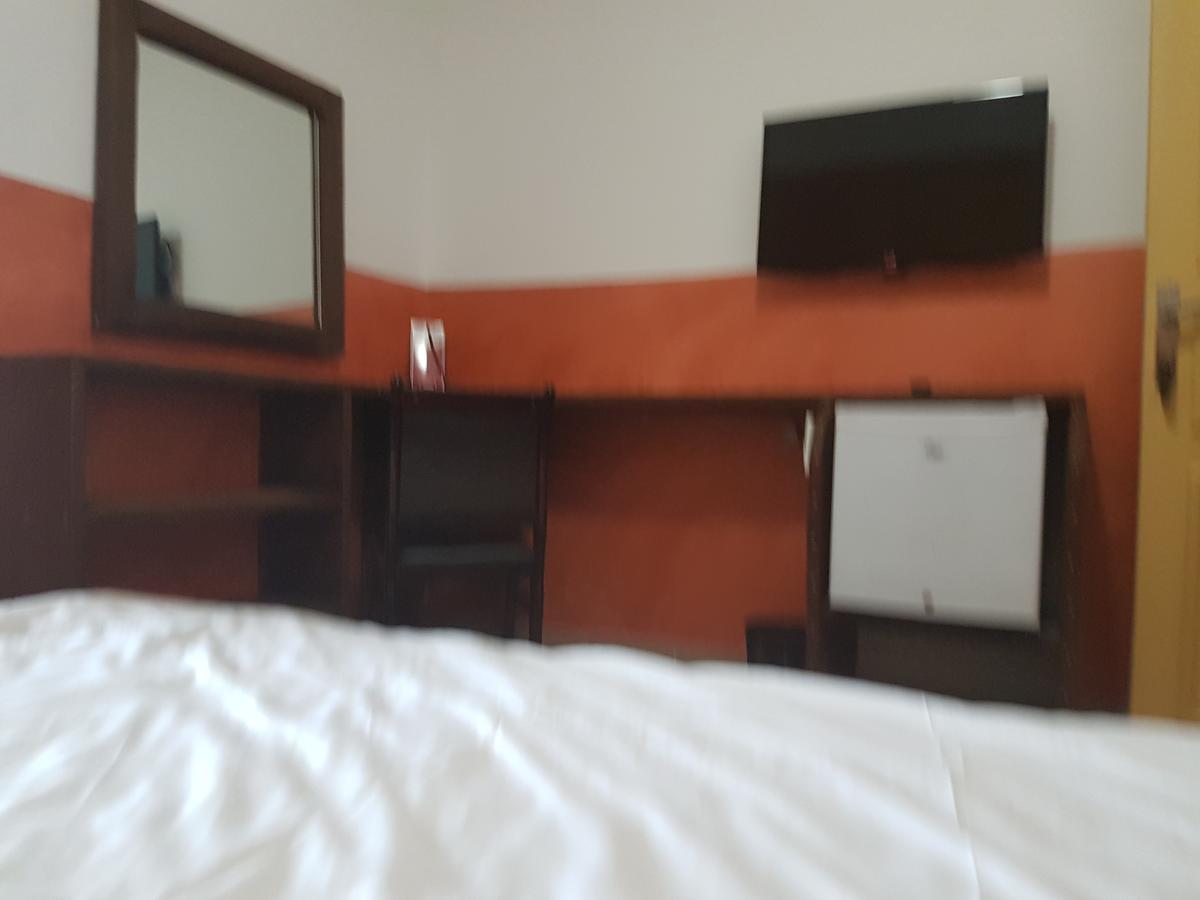 برازافيل Novo Hotel المظهر الخارجي الصورة